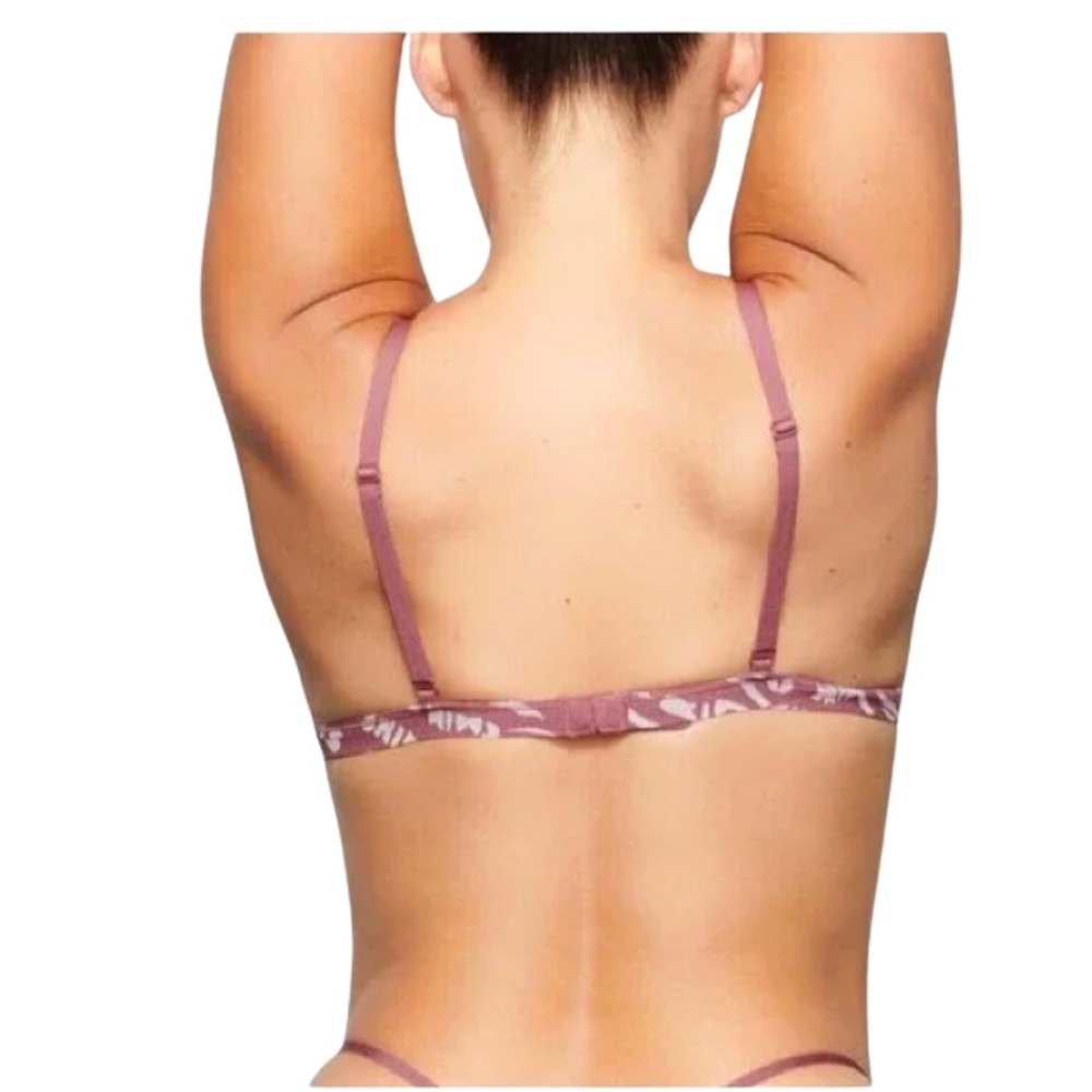 Skims Mesh Triangle Bralette - Raspberry Swirl - Picture 2 of 2